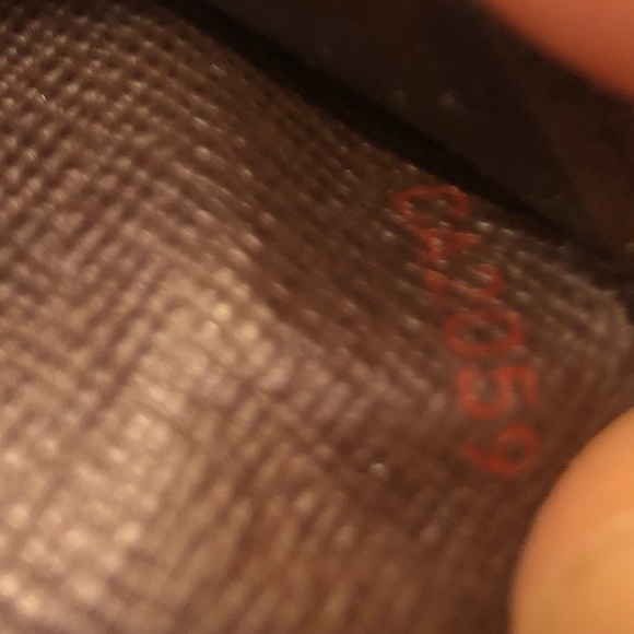 Authentic Louis Vuitton Damier Ebene Long Zippy wallet/organizer! GORGEOUS - Picture 7 of 7